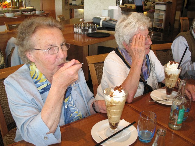 ../Images/Altersausflug 2008 285.jpg